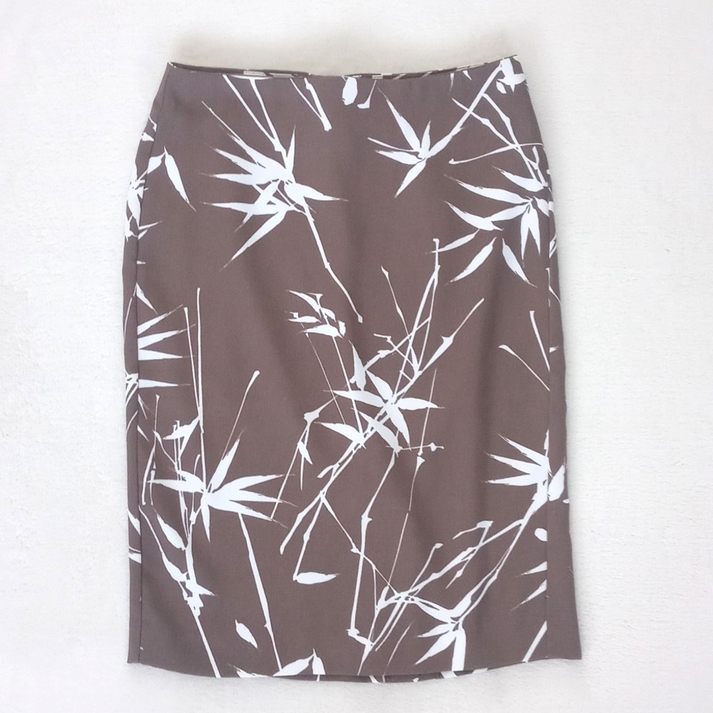 Banana Republic Women's Classic Taupe Brown Cream Bamboo Straight Pencil Skirt 0